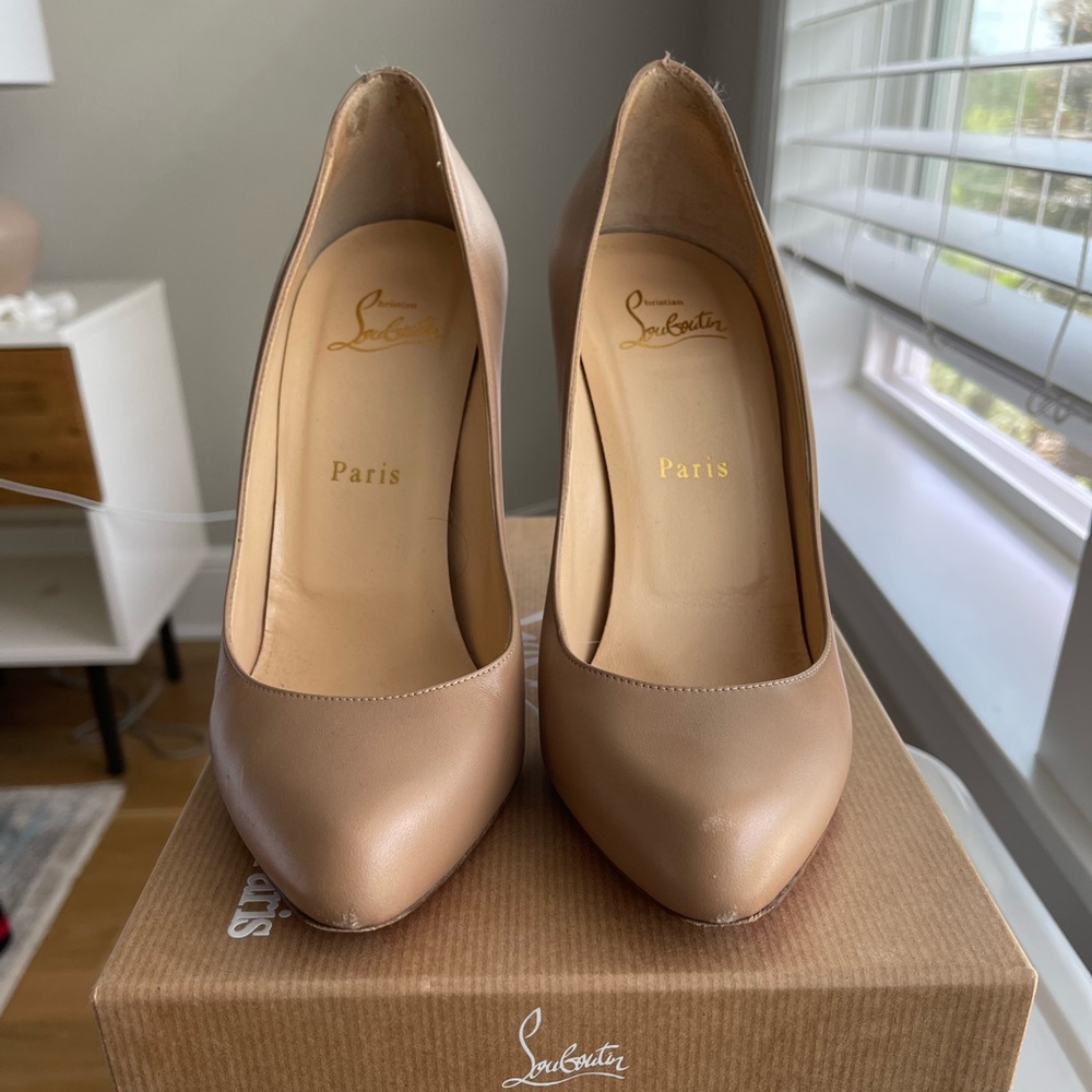 Louboutin Decollete Pumps